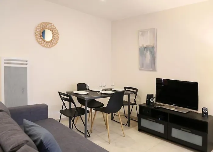 New - Le Patio - 300 M Capitole